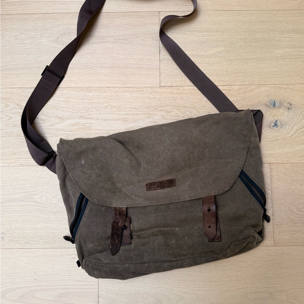 Brown Canvas Messenger Bag